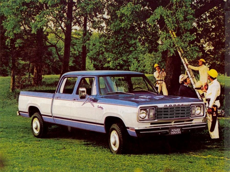  Dodge D200 Power Wagon Custom Crew Cab 1977 года  (фото 1 из 1)